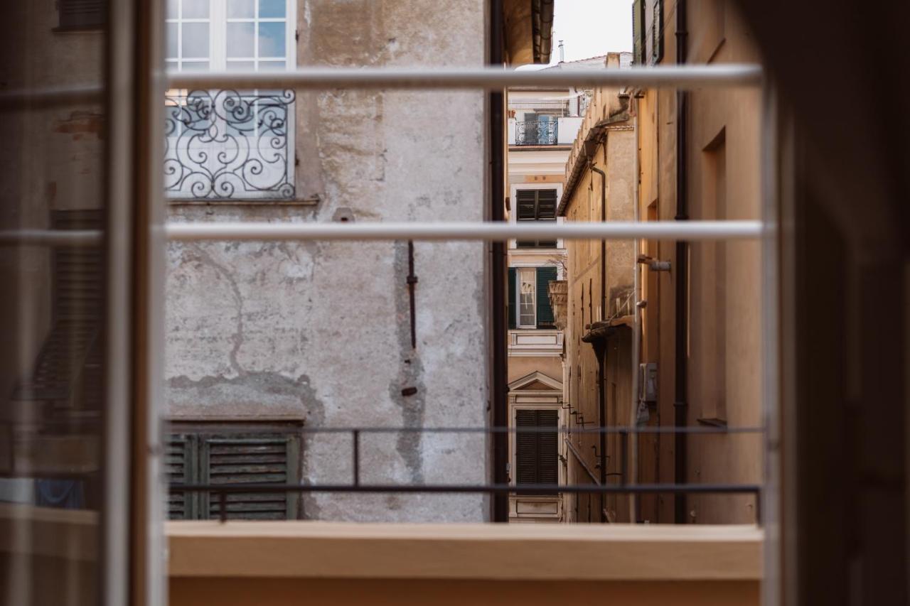 Appartamento Tra I Tetti Di Campetto, Attico Con Terrazzo E Ascensore E Parcheggio Gratuito *